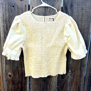 Mauby NWT pale yellow smocked crop type top